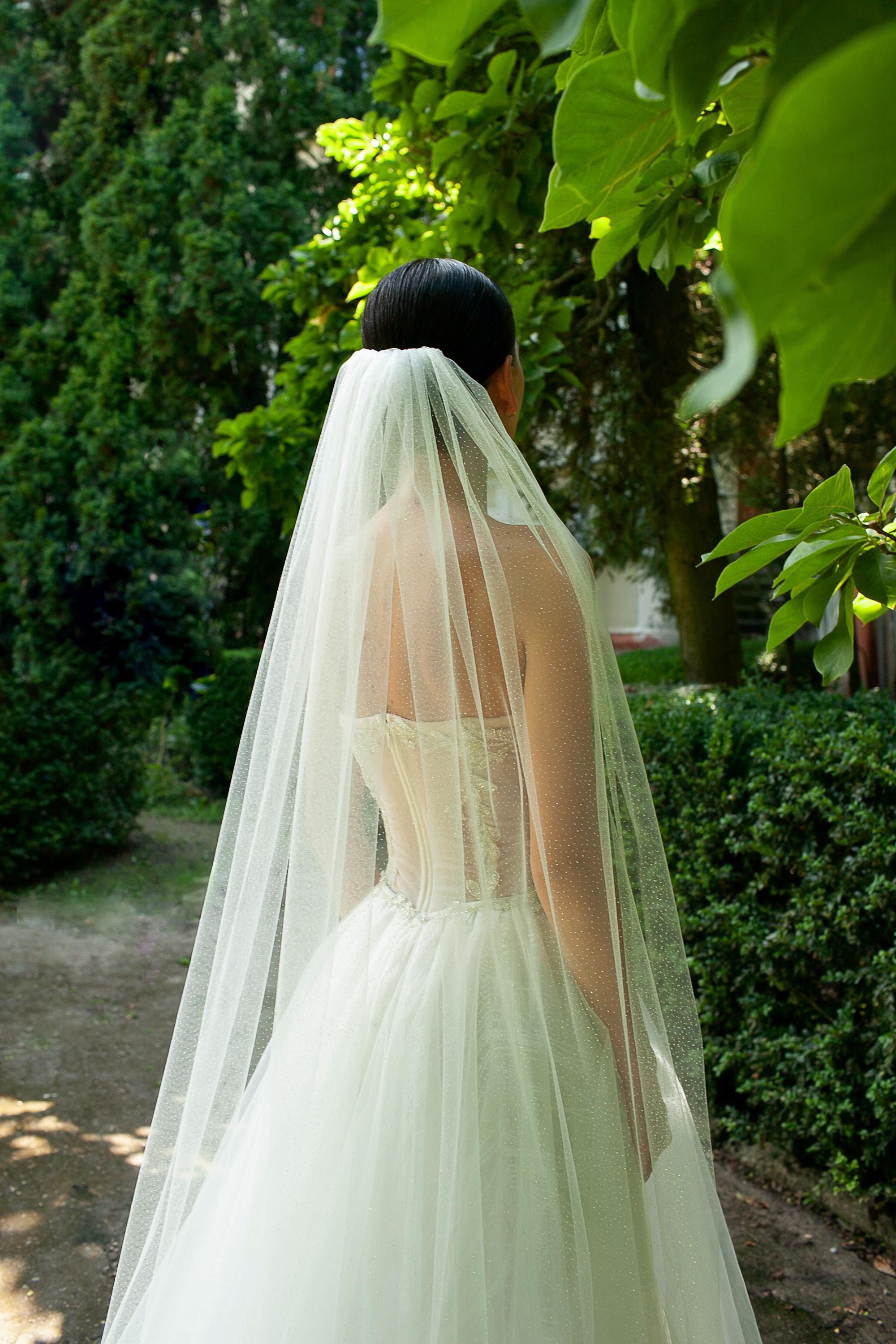 Simple Glitter Wedding Veil in Different Sizes