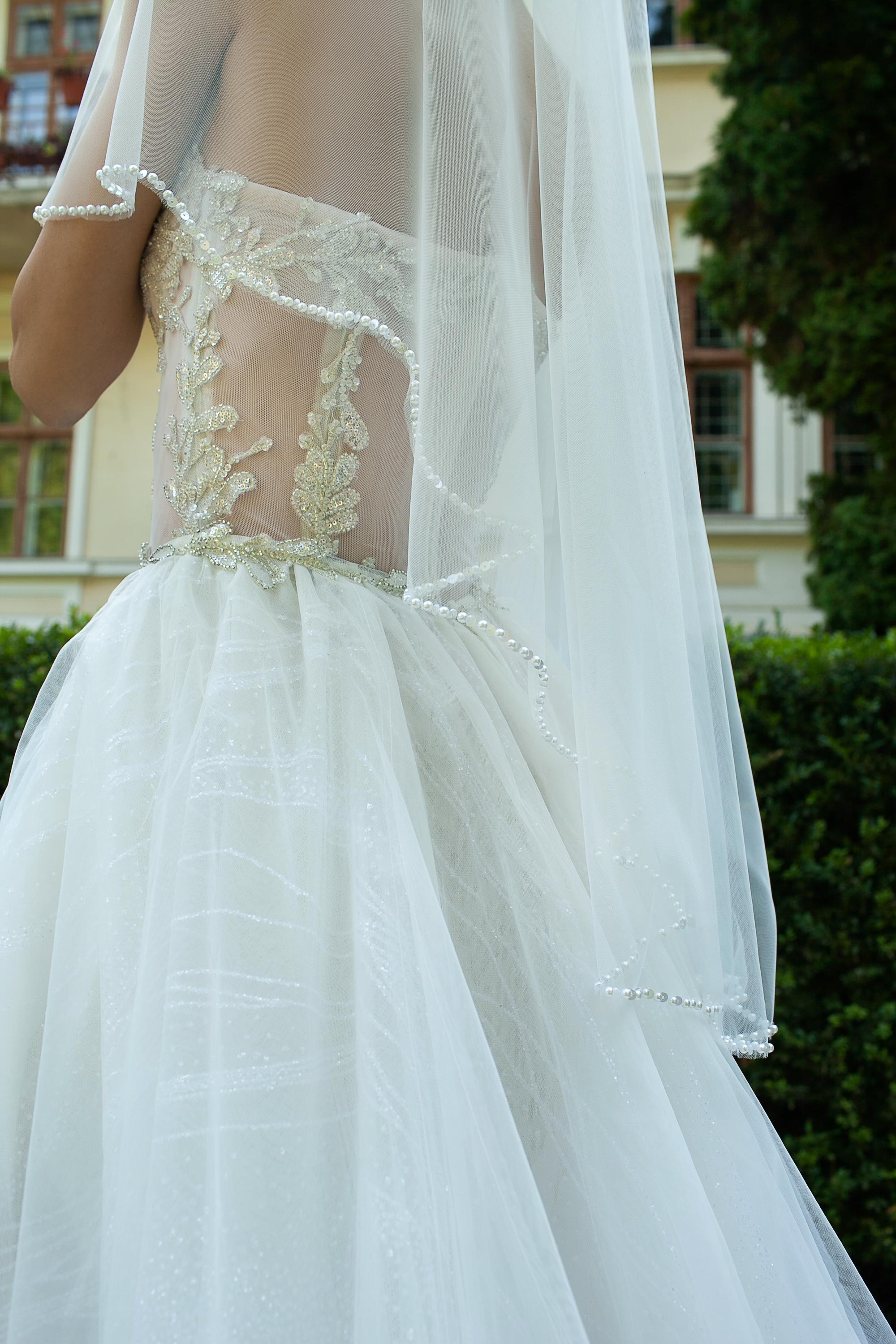 Two Tier Wedding Veil with Pearls and Sequins in Different Sizes