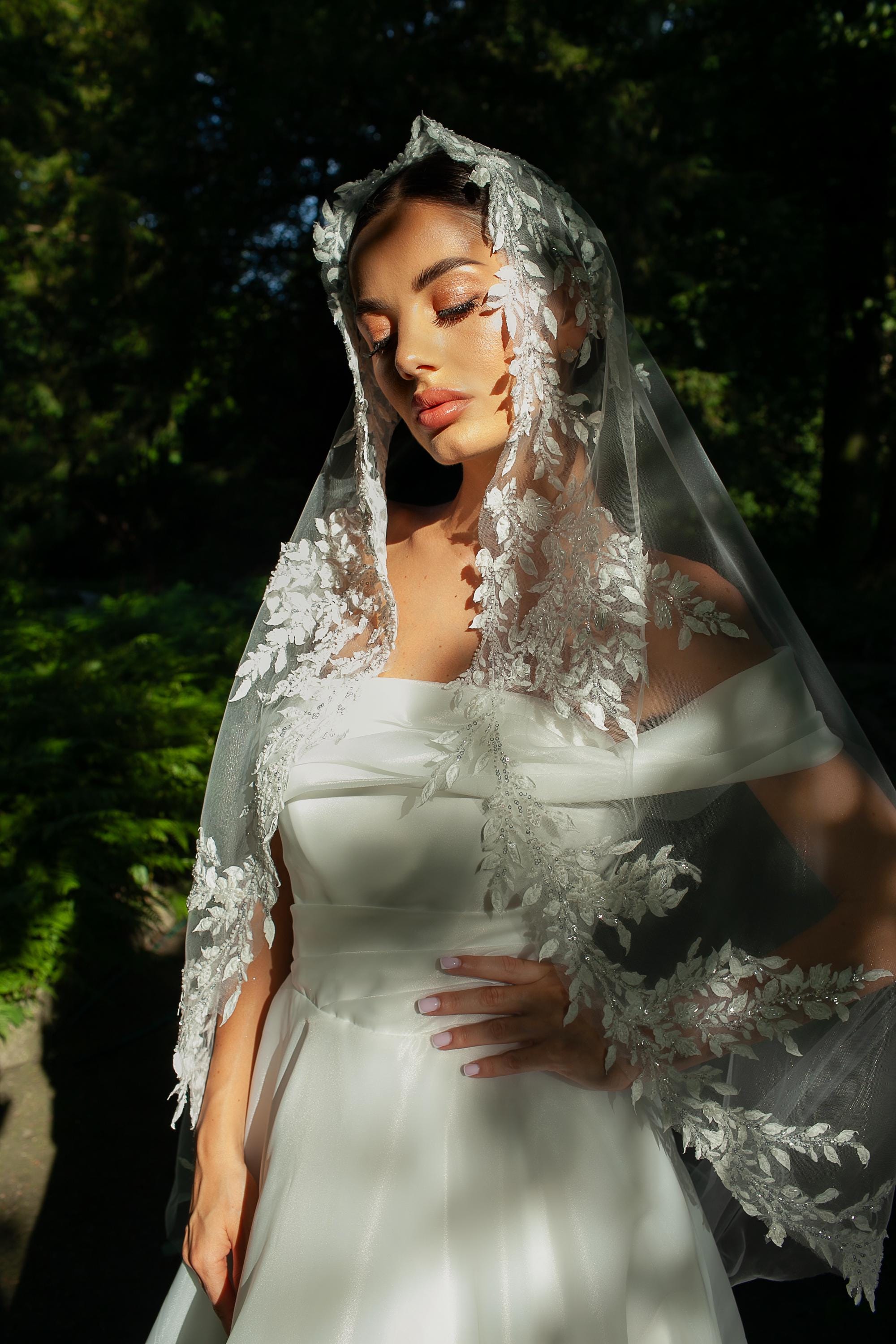 Elegant Lace Bridal Veil | Embroidered with Pearls, Beads & Sequins