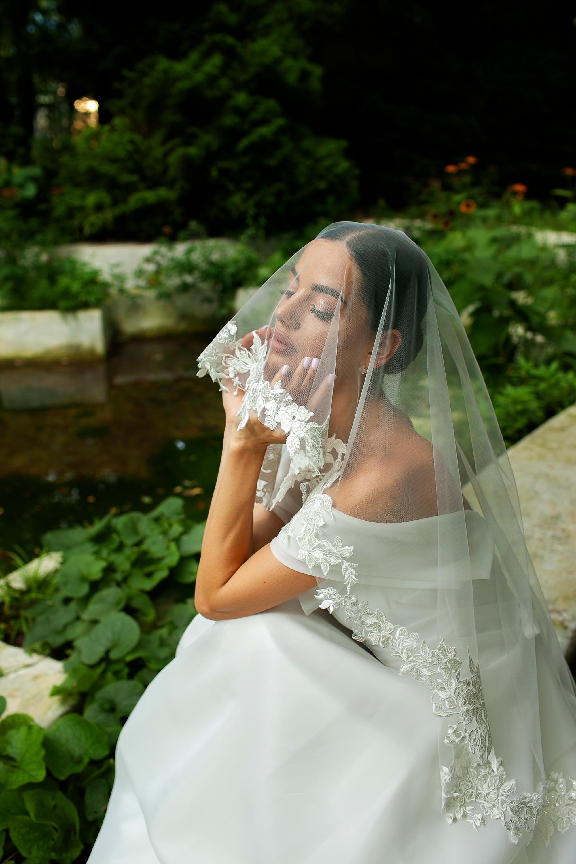 Lace wedding veil | Double Tiers Veil
